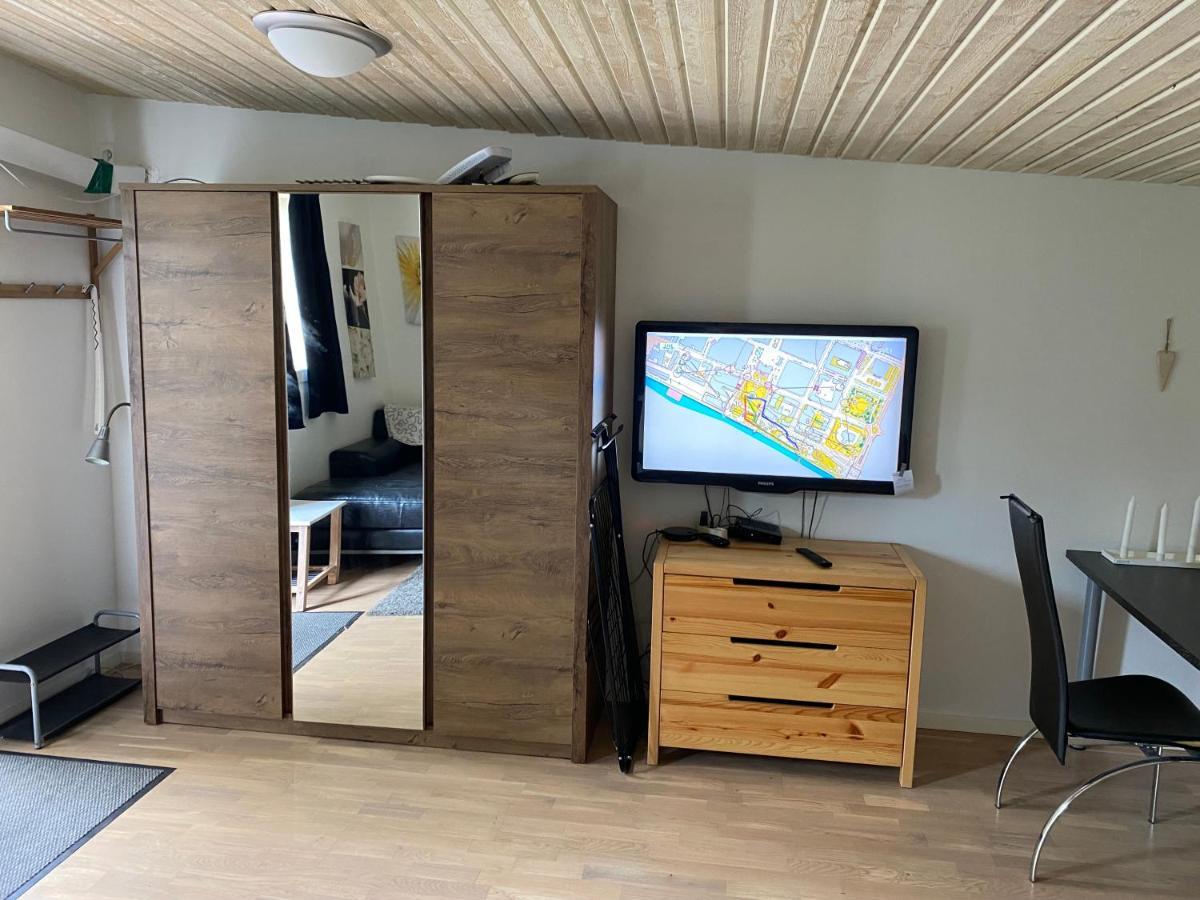 Idyliska Boende Mitt Pa Oeland Apartment Farjestaden Ngoại thất bức ảnh