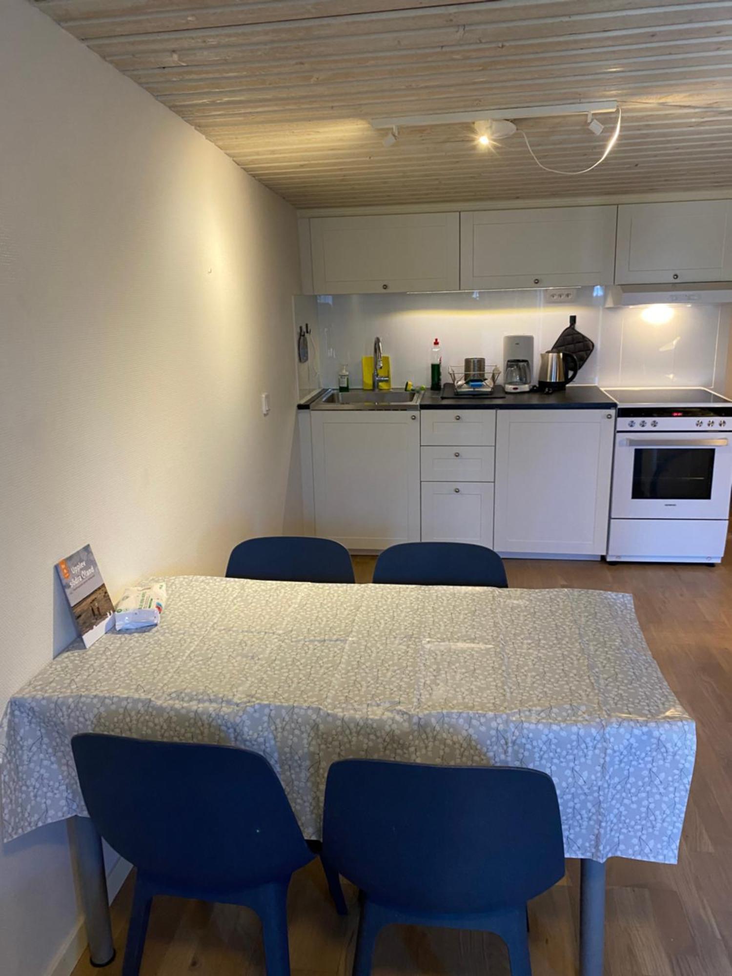Idyliska Boende Mitt Pa Oeland Apartment Farjestaden Ngoại thất bức ảnh